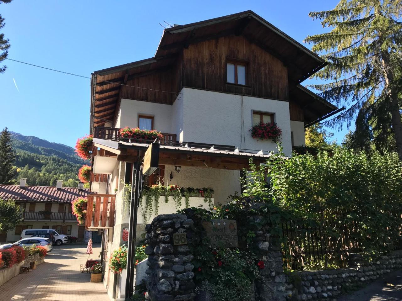 Hotel La Nigritella Bardonecchia Exterior foto